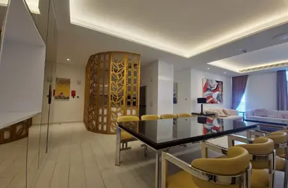 Apartment - 2 Bedrooms - 3 Bathrooms for rent in Floresta Gardens - Floresta Gardens - The Pearl Island - Doha