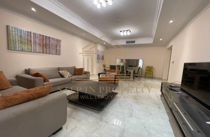 Apartment - 2 Bedrooms - 2 Bathrooms for rent in EB12 - Fereej Bin Mahmoud North - Fereej Bin Mahmoud - Doha