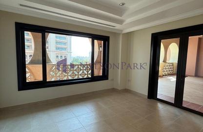 Apartment - 2 Bedrooms - 3 Bathrooms for rent in East Porto Drive - Porto Arabia - The Pearl Island - Doha