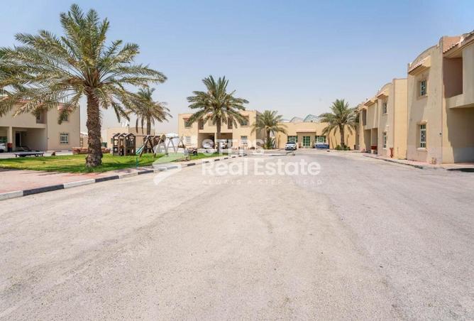 51670838 - Property Image 2