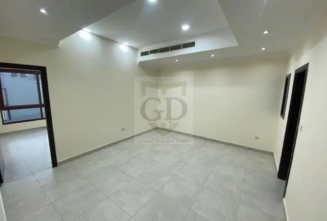 63311251 - Property Image 2