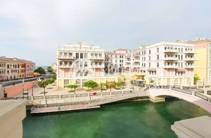 تاون هاوس - 3 غرف نوم - 4 حمامات للبيع في مورانو - قناة كوارتييه - جزيرة اللؤلؤة - الدوحة