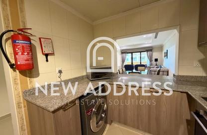 Apartment - 1 Bedroom - 2 Bathrooms for rent in Porto Arabia - The Pearl Island - Doha