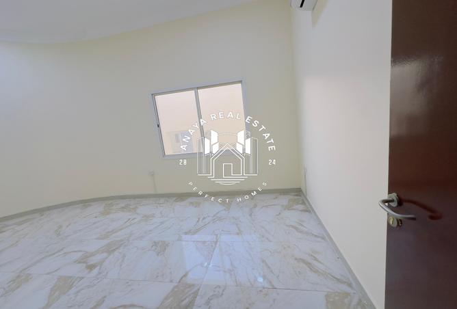 55924659 - Property Image 2