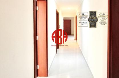 Apartment - 5 Bedrooms - 5 Bathrooms for rent in Old Airport Road - Old Airport Road - Doha