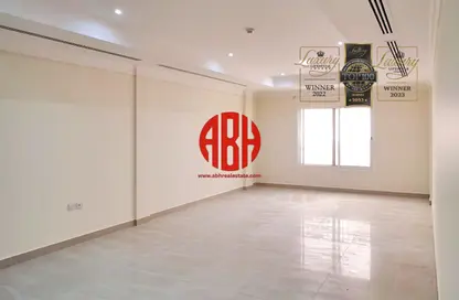 Apartment - 5 Bedrooms - 5 Bathrooms for rent in Old Airport Road - Old Airport Road - Doha