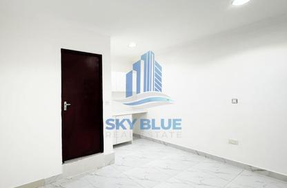 Apartment - 1 Bedroom - 1 Bathroom for rent in Al Duhail - Al Duhail - Doha