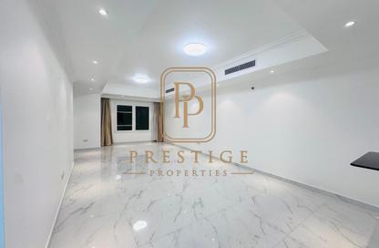 Apartment - 2 Bedrooms - 3 Bathrooms for rent in East Porto Drive - Porto Arabia - The Pearl Island - Doha