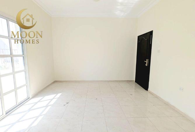 996210 - Property Image 2