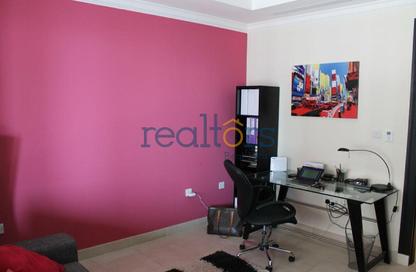 Apartment - 2 Bedrooms - 3 Bathrooms for rent in East Porto Drive - Porto Arabia - The Pearl Island - Doha