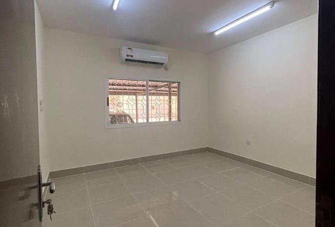 1030280 - Property Image 3