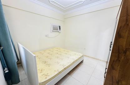 Apartment - 1 Bedroom - 1 Bathroom for rent in Umm Ghwailina Comm - Umm Ghuwalina - Umm Ghuwailina - Doha