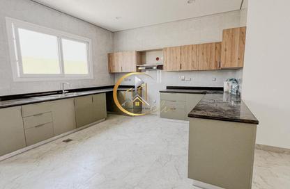 Compound - 7 Bedrooms - 7+ Bathrooms for rent in Al Ebb - Al Kheesa - Umm Salal Mohammed
