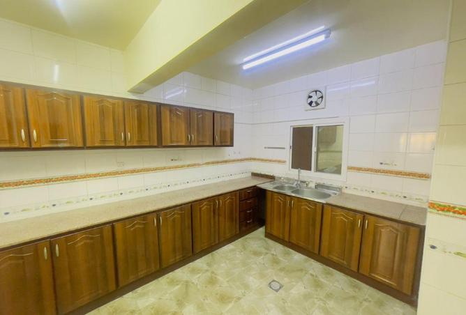 54589246 - صورة العقار 2