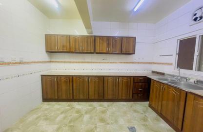 Apartment - 3 Bedrooms - 2 Bathrooms for rent in Al Wakrah - Al Wakra