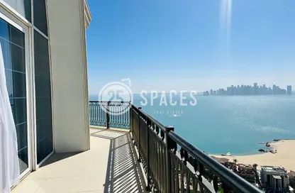 Penthouse - 3 Bedrooms - 4 Bathrooms for rent in Floresta Gardens - Floresta Gardens - The Pearl Island - Doha