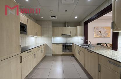 Apartment - 1 Bedroom - 2 Bathrooms for rent in East Porto Drive - Porto Arabia - The Pearl Island - Doha