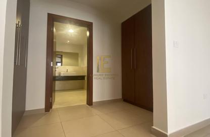 Apartment - 1 Bedroom - 2 Bathrooms for rent in Porto Arabia - The Pearl Island - Doha Apartment - 1 Bedroom - 2 Bathrooms for rent in Porto Arabia - The Pearl Island - Doha