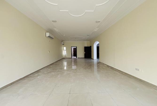 52729083 - Property Main Image