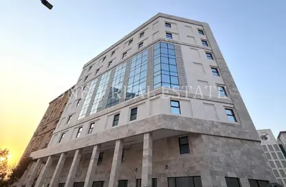 Apartment - 2 Bedrooms - 3 Bathrooms for rent in Anas Street - Fereej Bin Mahmoud North - Fereej Bin Mahmoud - Doha