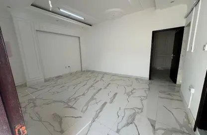 Apartment - 2 Bedrooms - 1 Bathroom for rent in Al Gharrafa - Al Gharrafa - Doha