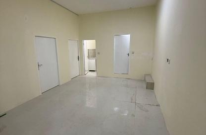Apartment - 2 Bedrooms - 1 Bathroom for rent in Al Gharrafa - Al Gharrafa - Doha