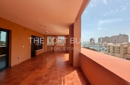 Apartment - 1 Bedroom - 2 Bathrooms for rent in East Porto Drive - Porto Arabia - The Pearl Island - Doha