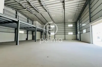 Warehouse - Studio - 5 Bathrooms for rent in East Industrial Street - Birkat Al Awamer - Al Wakra