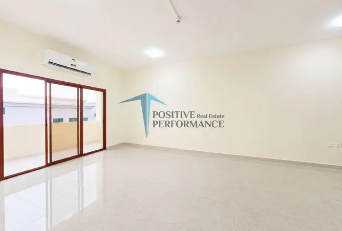 62126203 - Property Image 2