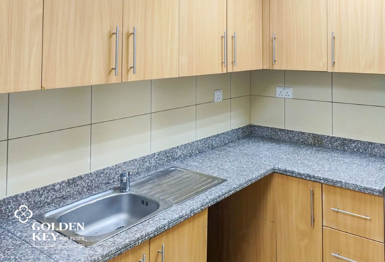 Fully Furnished 1BR with Balcony | Fox Hills