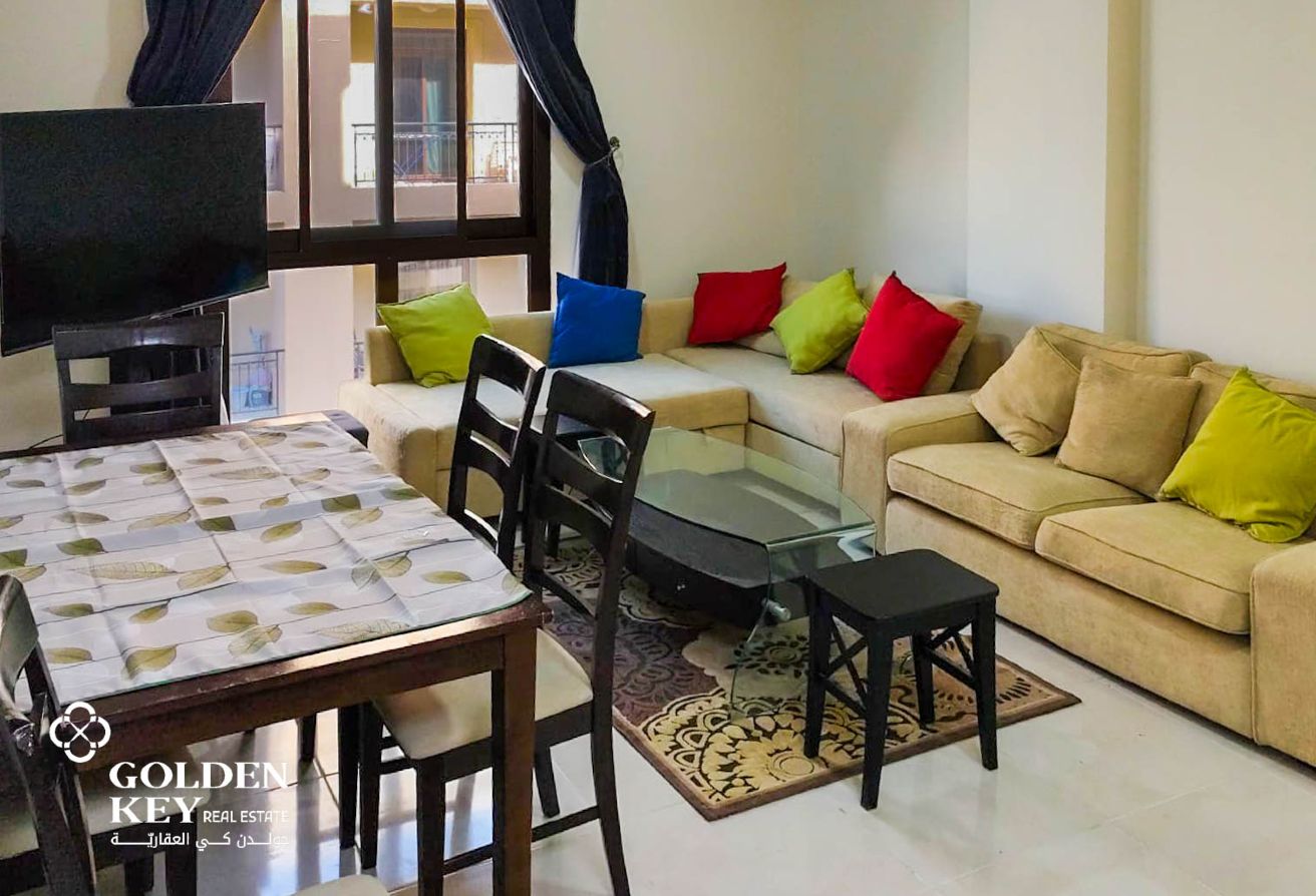 Fully Furnished 1BR with Balcony | Fox Hills