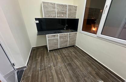 Apartment - Studio - 1 for rent in Al Duhail - Al Duhail - Doha