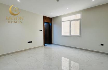 Apartment - 2 Bedrooms - 3 Bathrooms for rent in Al Mansoura - Al Mansoura - Doha