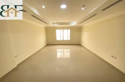 Apartment - 5 Bedrooms - 5 Bathrooms for rent in Old Airport Road - Old Airport Road - Doha