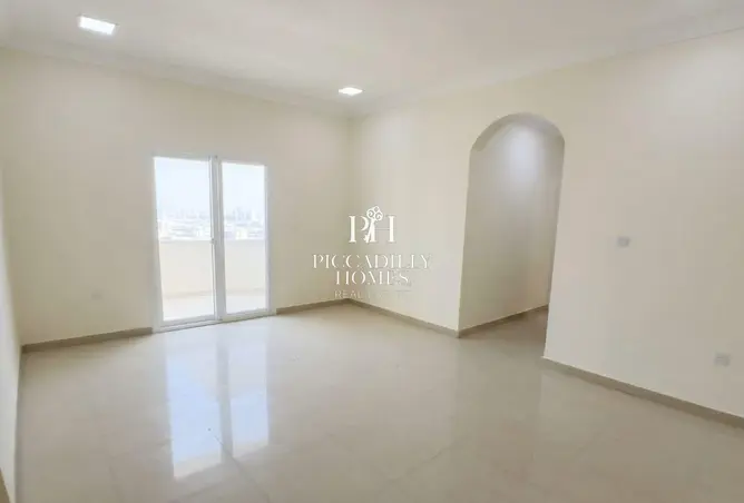 62861003 - Property Image 3