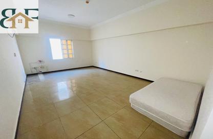 Apartment - 2 Bedrooms - 2 Bathrooms for rent in Al Sadd Road - Al Sadd - Doha Apartment - 2 Bedrooms - 2 Bathrooms for rent in Al Sadd Road - Al Sadd - Doha