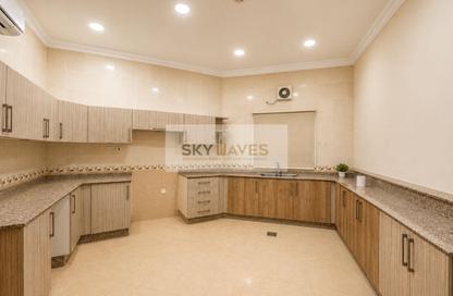 Villa - 5 Bedrooms - 5 Bathrooms for rent in Umm Salal Ali - Umm Salal Ali - Doha