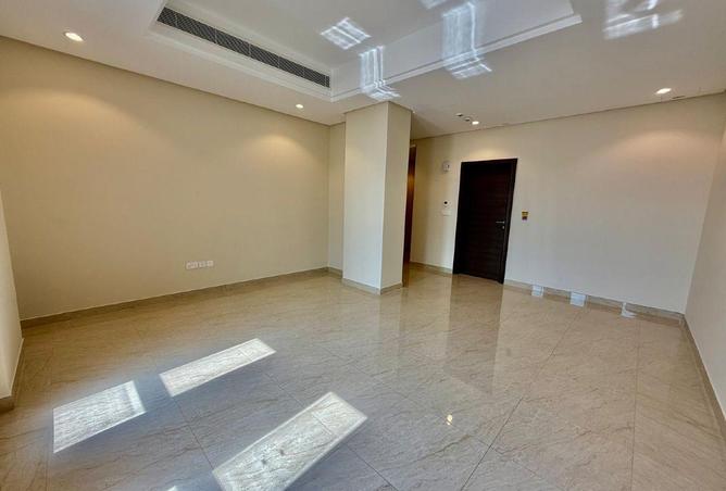 56774309 - Property Image 2