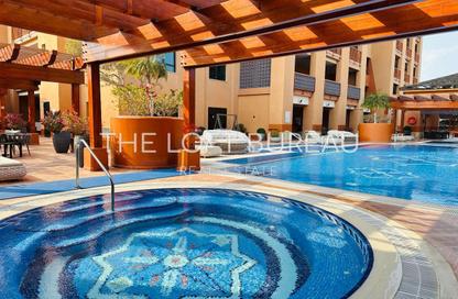 Apartment - 1 Bedroom - 2 Bathrooms for rent in East Porto Drive - Porto Arabia - The Pearl Island - Doha