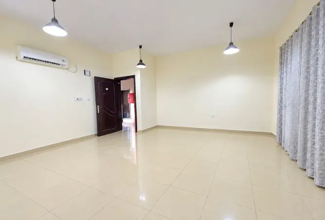 63919083 - Property Image 3