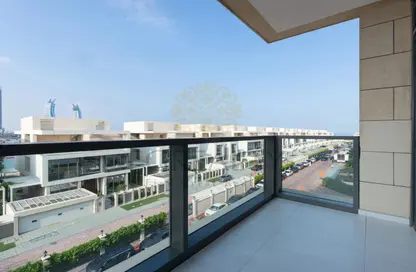 Apartment - 2 Bedrooms - 3 Bathrooms for sale in Crystal Residence - Gewan Island - The Pearl Island - Doha