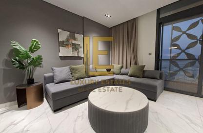 Apartment - 2 Bedrooms - 3 Bathrooms for sale in Crescent Building - Yasmeen City - Lusail