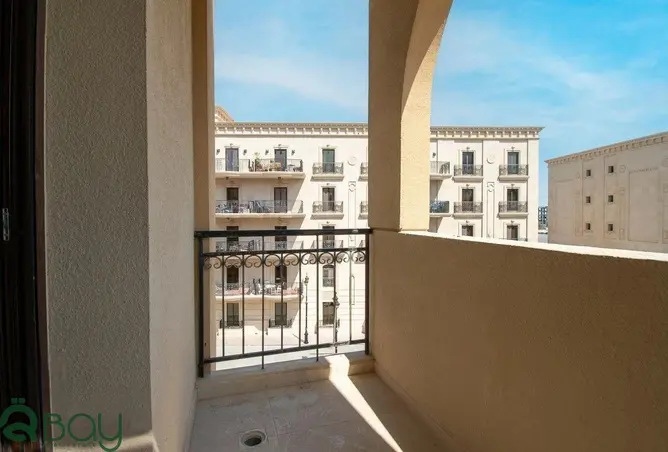 62464065 - Property Image 2