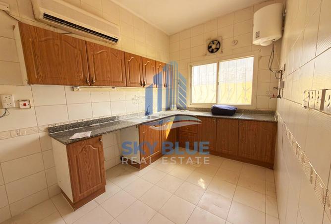 1002275 - Property Image 3