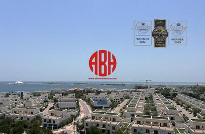 Apartment - 2 Bedrooms - 3 Bathrooms for rent in Floresta Gardens - Floresta Gardens - The Pearl Island - Doha