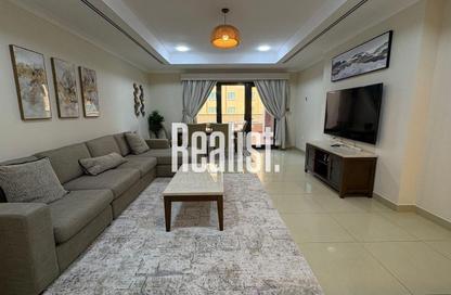 Apartment - 1 Bedroom - 2 Bathrooms for rent in West Porto Drive - Porto Arabia - The Pearl Island - Doha