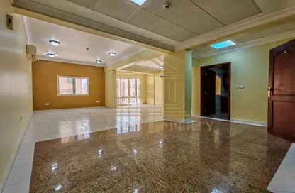 Apartment - 3 Bedrooms - 3 Bathrooms for rent in Somerset Al Mansoura - Al Mansoura - Doha