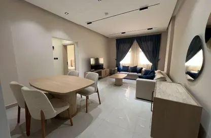 شقة - 2 غرف نوم - 3 حمامات للايجار في مجمع المها السكني - جديد الهتمي - فريج بن عمران - الدوحة