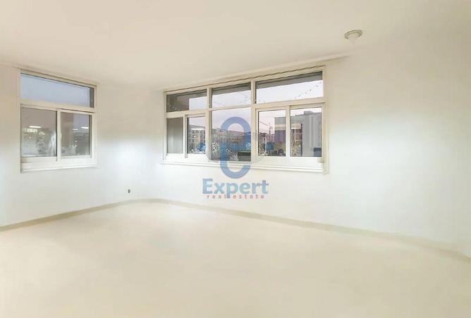 57730453 - Property Image 2