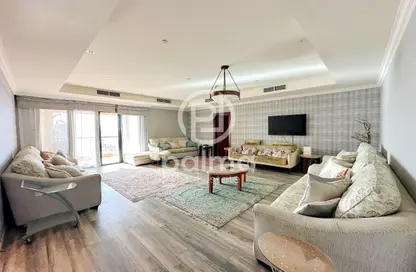 شقة - 2 غرف نوم - 3 حمامات للايجار في فيفا غرب - فيفا بحرية - جزيرة اللؤلؤة - الدوحة